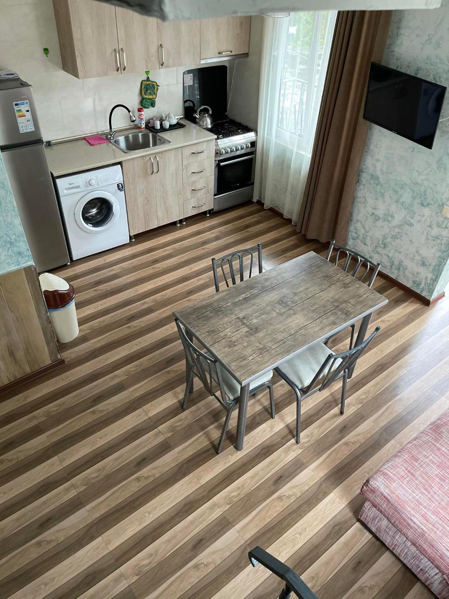Hotel Buta Batumi Luaran gambar