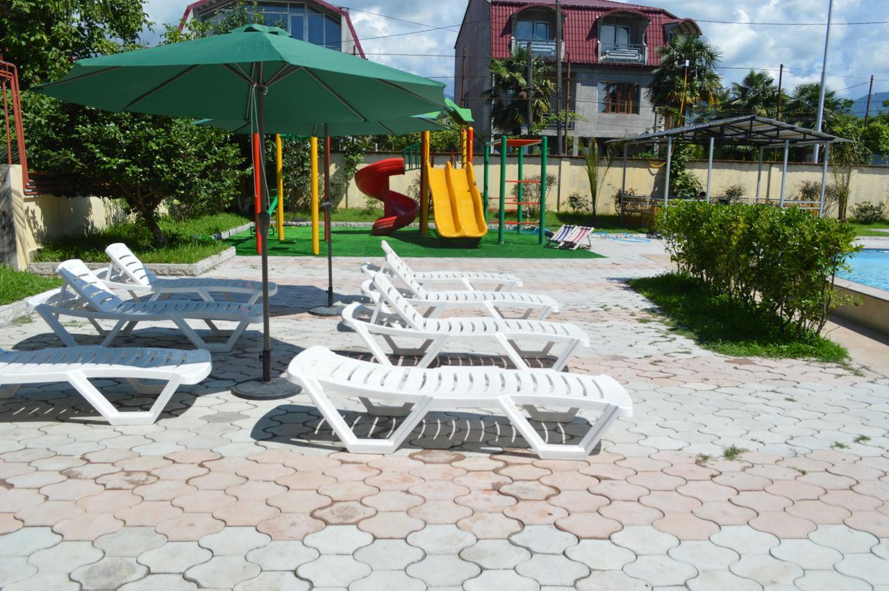 Hotel Buta Batumi Luaran gambar